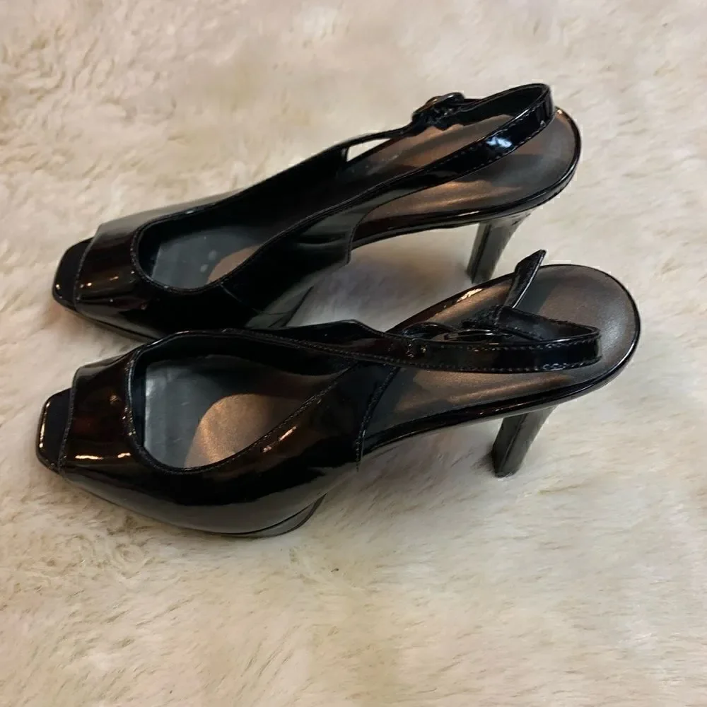 Fiona Black Sling Back Heels size 9